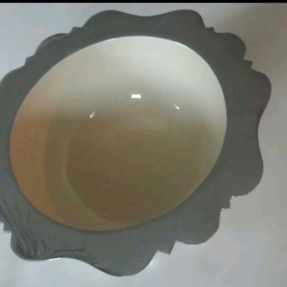 LUNARES Designer Metalware Bowl from Neiman Marcus, 16" x 9" x 5" - Picture 9 of 11